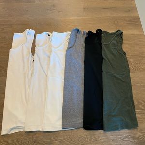 •Liz Lange Maternity Tanks•
